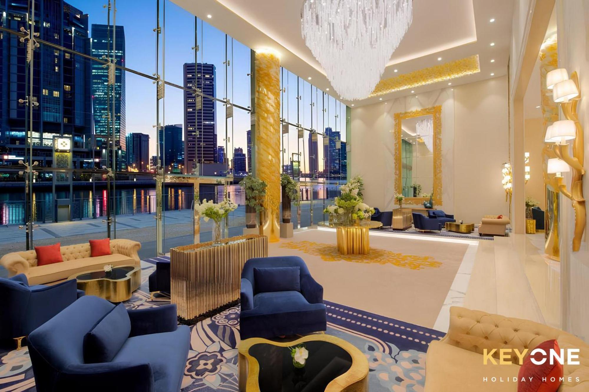 Sleek Studio In Prive With Stunning Canal View Dubai Exterior foto